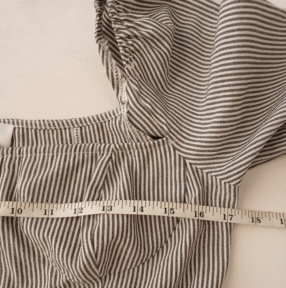 THURSDAYS and every other day" PinstripedStriped Black and White  Blouse SZ Med - Picture 10 of 16
